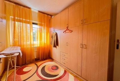 Apartament cu 3 camere decomandat, mobilat în Soarelui - 2