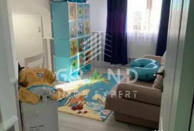 Apartament cu 3 camere semidecomandat în Florești - 12