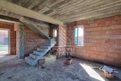 Casă individuală cu 4 camere cu Teren 507 Mp în Giarmata - 2