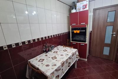 Apartament cu 3 camere semidecomandat, mobilat în Prelungirea Ghencea - 10