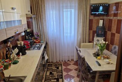 Apartament trei camere - etaj 2 - 80 mp - zona Restaurant Urban - 2