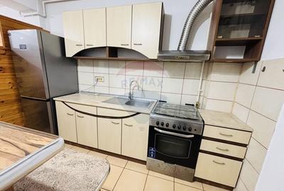 Apartament spatios de vanzare 2 camere EROILOR . VOLUNTARI A3 - 14