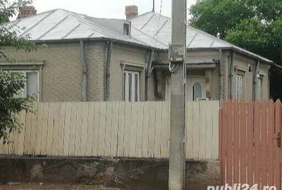 Casă cu 3 camere cu Teren 1000 Mp în Odobești - 2