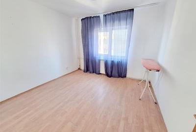 Apartament 3 camere decomandat, zona Nord - 9
