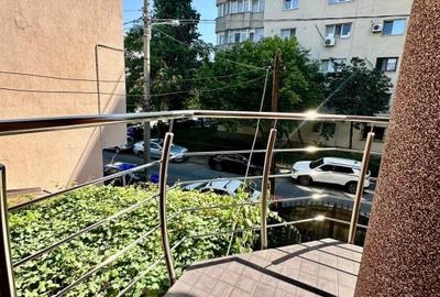 Casă individuală cu 7 camere cu Canalizare în Vitan Mall - 3