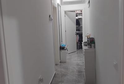 Apartament cu 3 camere decomandat în Energia - 5