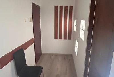 Birou de inchiriat, vis a vis Tribunal, Parcul Bolyai - 1