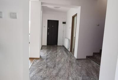 Casă cu Teren 600 Mp în Dobroești - 5