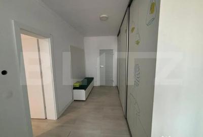 Spațiu comercial, de 9,000 mp, în Central - 13
