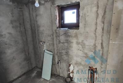 Casă individuală cu 5 camere cu Teren 492 Mp în Sud - 14