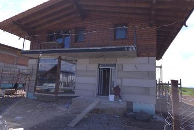 Casă individuală cu 4 camere cu Canalizare în Tărlungeni - 4