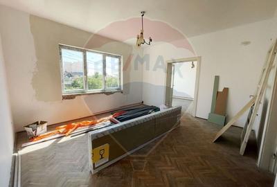 Casa spatioasa cu potential investitional in zona Ultracentrala Turda - 5