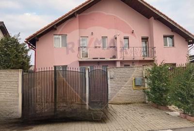 Casă individuală cu 4 camere în Vladimirescu