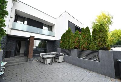 De vanzare – In exclusivitate, casa moderna in cartierul Brates Lake - 1