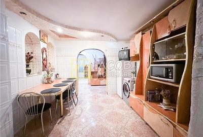 Apartament cu 3 camere decomandat în Bistrița Lac
