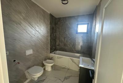 Casa 3 camere de vanzare Casa 3 camere de vanzare - 12