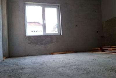 Casă cu 4 camere cu Teren 492 Mp în Bascov - 12