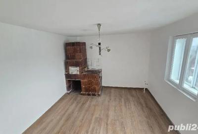 Casă cu 2 camere în Central