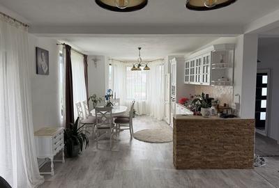 Casă cu 3 camere în Câmpulung Moldovenesc - 8