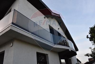 Casa / Vila cu 5 camere de vanzare - 24