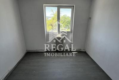 Apartament cu 2 camere decomandat în Sud-Vest - 1