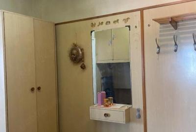 Apartament cu 3 camere semidecomandat în Central - 9