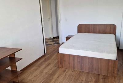 Apartament cu 2 camere decomandat în Avantgarden