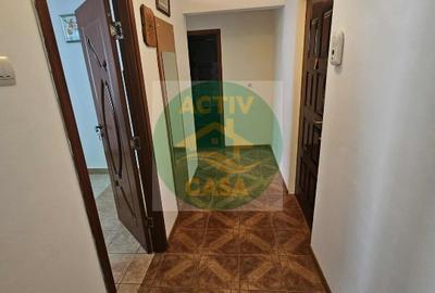 Apartament 2 camere, etaj 2, zona Scoala nr. 5 - 2