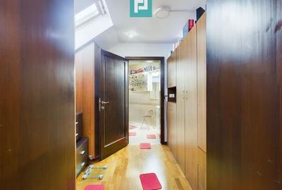 Casă pe Strada Oituz - 38