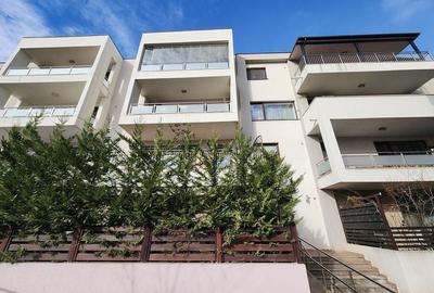Apartament cu 4 camere decomandat în Nord-Vest