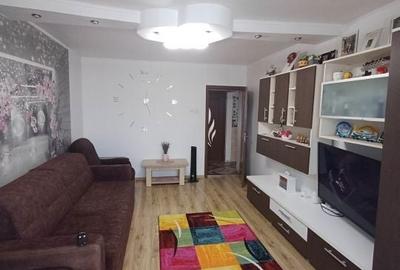 Apartament cu 2 camere semidecomandat în Central - 1