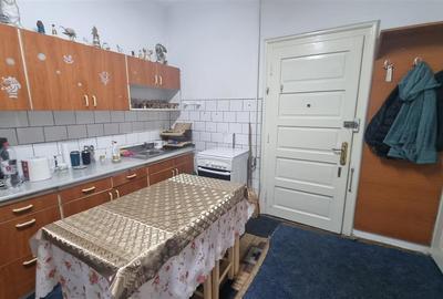 Apartament de doua camere  la casa , cu gradina zona centrul Istoric - 6