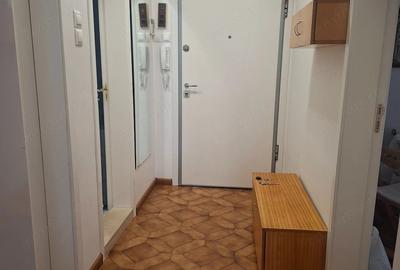 Apartament cu 2 camere decomandat în Gorjului - 2
