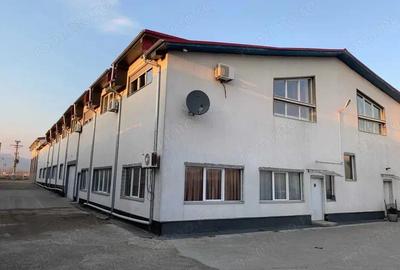 Spațiu comercial, de 1,400 mp, în Central - 2