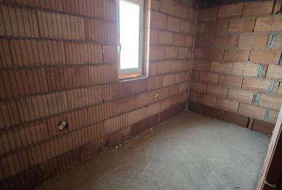 Casă individuală locație centrală toate utilitățile la asfalt Moșnița Veche - 16