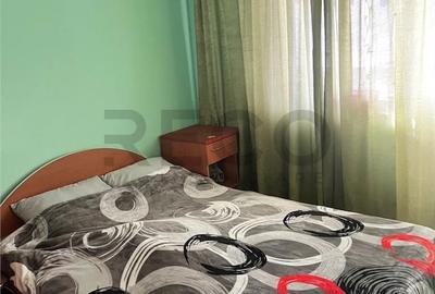 Apartament cu 3 camere semidecomandat în Nufărul - 2