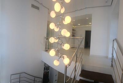 Apartament cu 5 camere decomandat, mobilat în Tei - 7