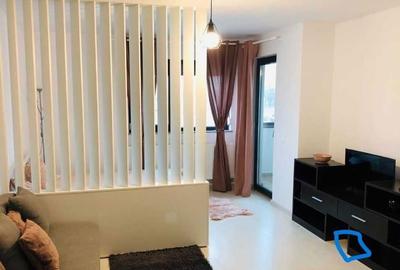 Apartament semidecomandat în Frații Golești