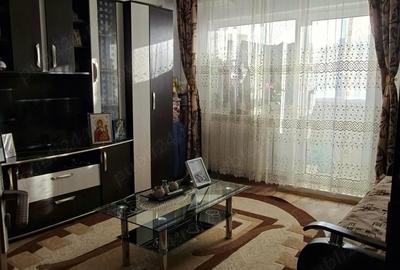 Apartament cu 3 camere decomandat în Central - 4