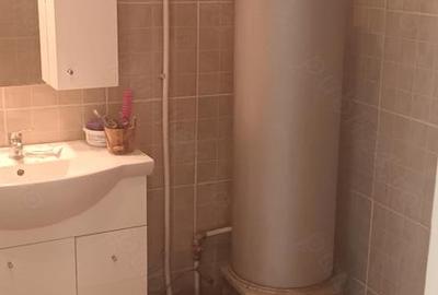 Casă cu 5 camere cu Teren 2000 Mp în Central - 7