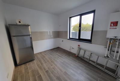 Casa 4 camere la cheie - 5