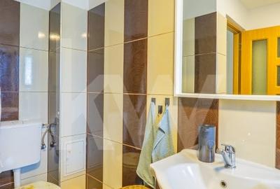 Apartament de vanzare cu 3 camere – zona Valea Aurie, str. Sacel - 16