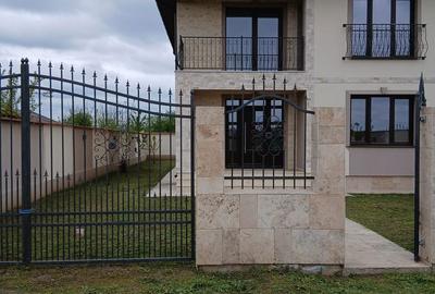 Casă cu 4 camere cu Teren 333 Mp în Central