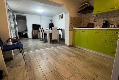 Casă cu 4 camere cu Teren 1800 Mp în Șuștiu - 1