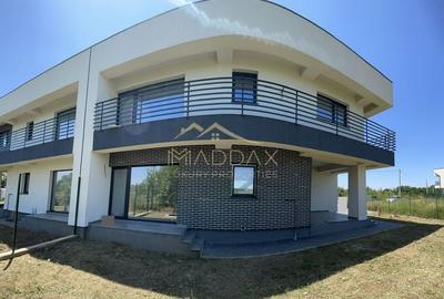 Vila P+1*4 Camere*3 Bai*Teren 300 mp//Tamasi - Corbeanca - 2