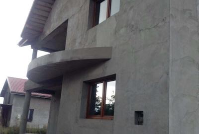 Casă cu 4 camere cu Teren 770 Mp în Jebel - 2