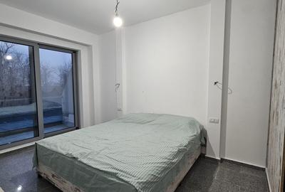 Apartament cu 2 camere, mobilat în Central