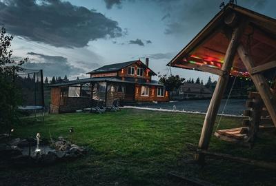 Casă cu 4 camere în Florești