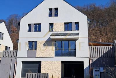 Casă cu 4 camere în Tăuți - 2