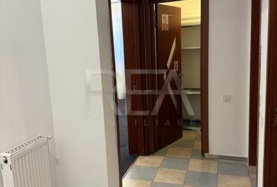 Apartament cu 3 camere circular, mobilat în Dorobanți